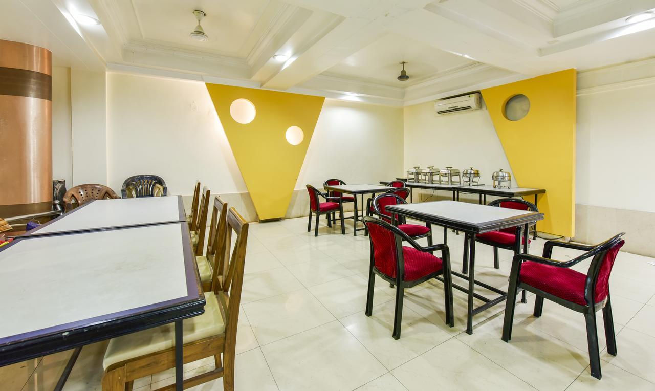 Hotel Kanishka Rāipur Exterior foto
