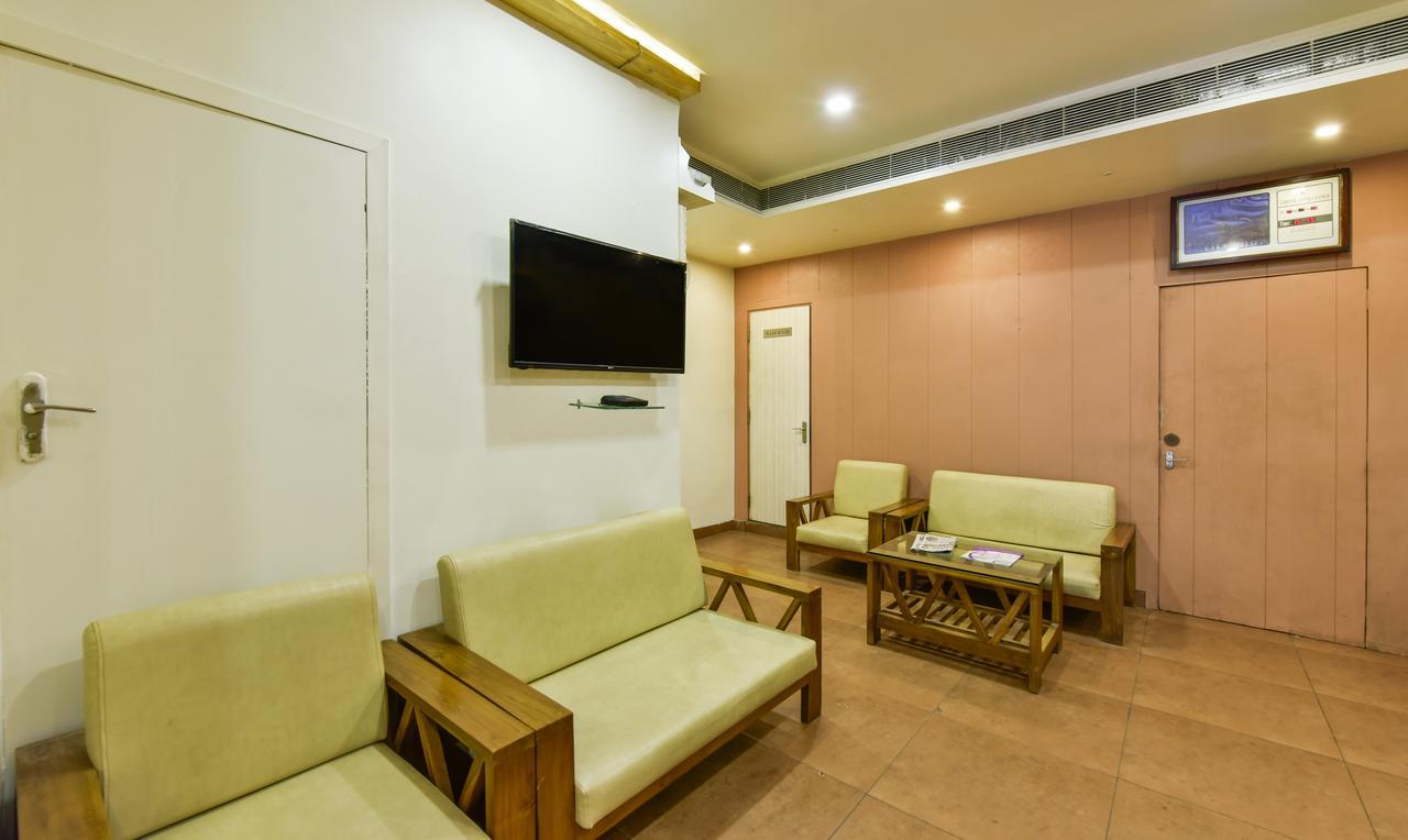 Hotel Kanishka Rāipur Exterior foto